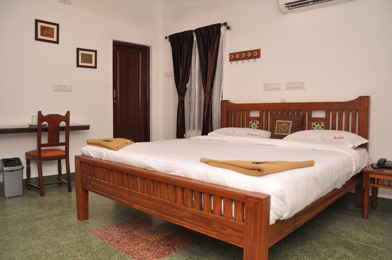 Rams Inn Thanjavur Εξωτερικό φωτογραφία