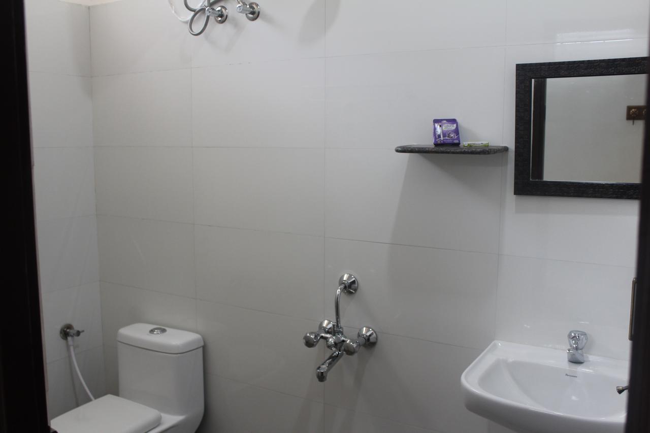 Rams Inn Thanjavur Εξωτερικό φωτογραφία