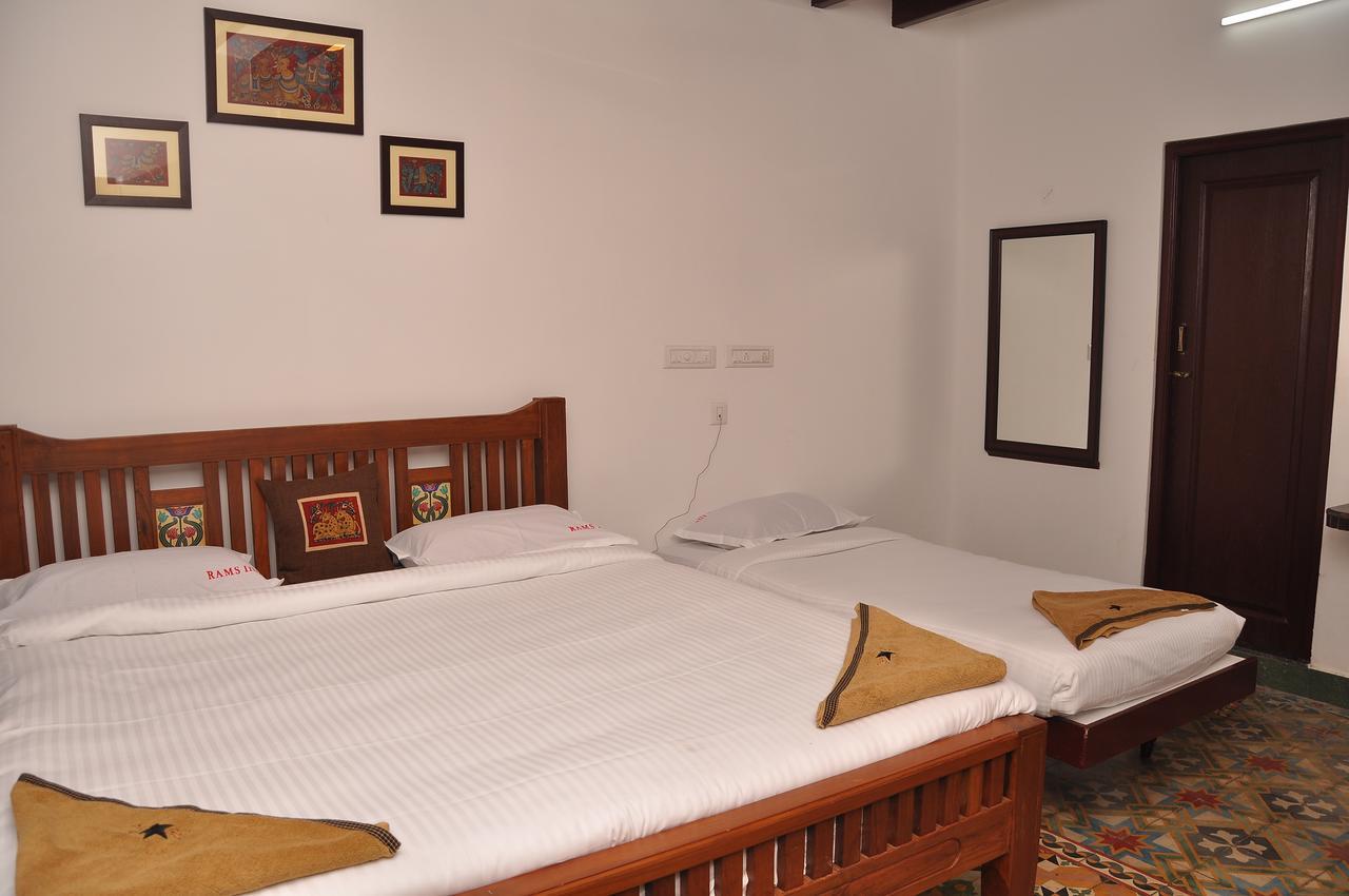 Rams Inn Thanjavur Εξωτερικό φωτογραφία