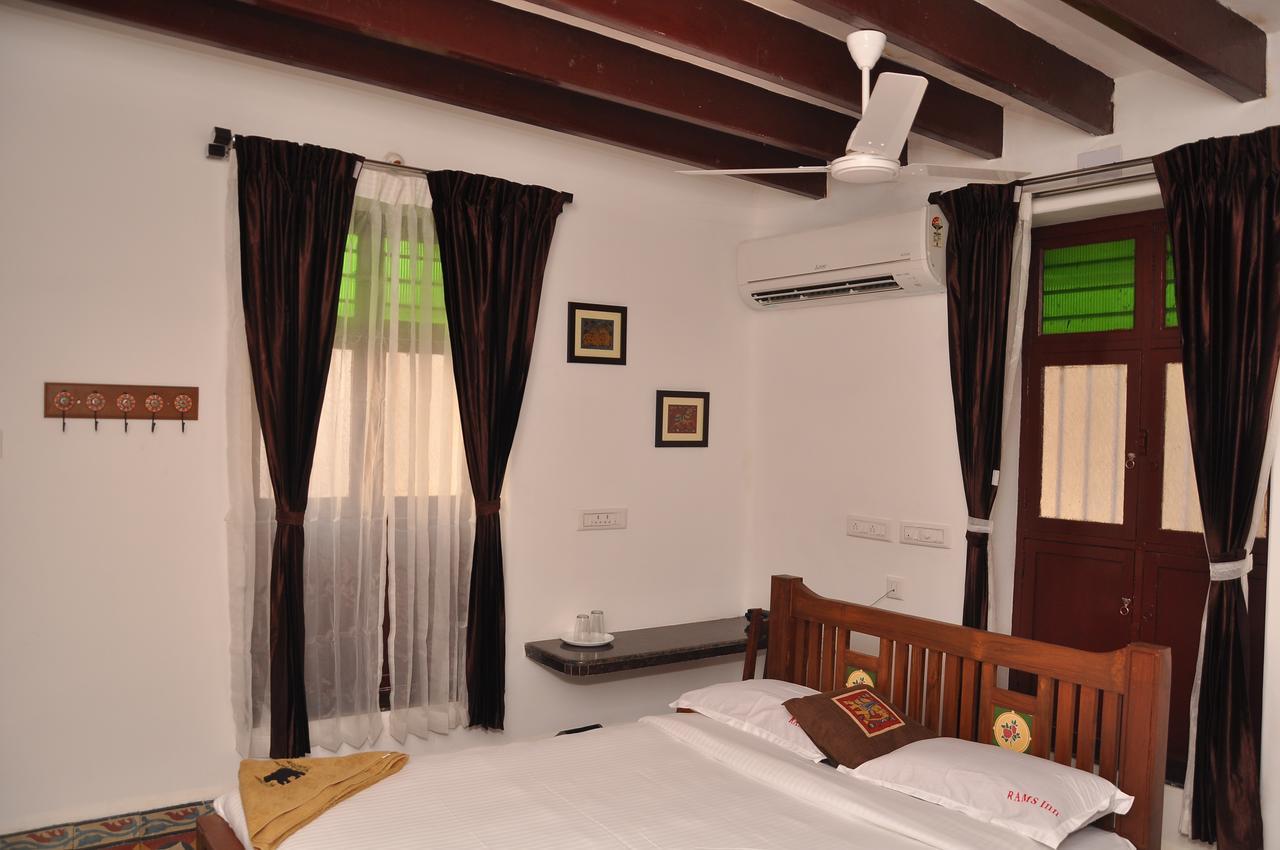 Rams Inn Thanjavur Εξωτερικό φωτογραφία