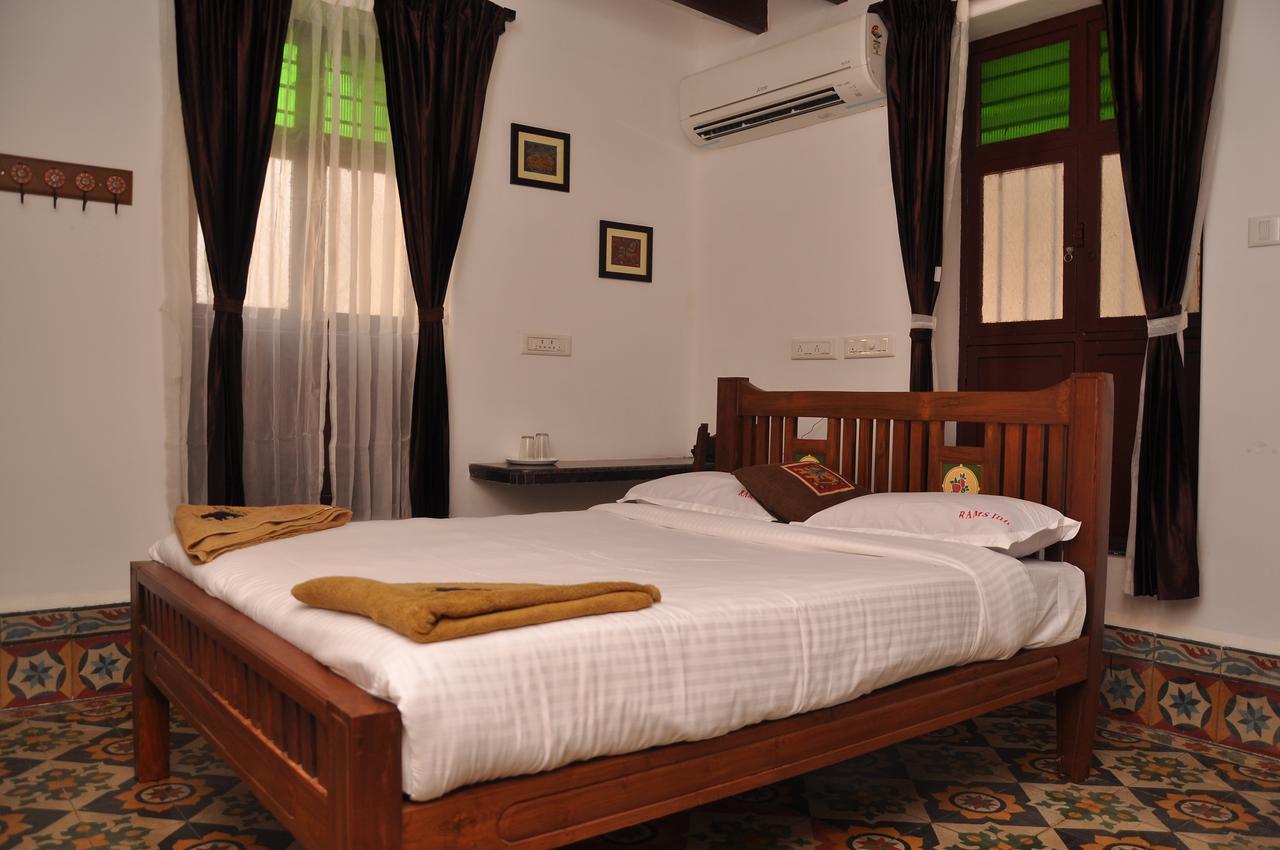 Rams Inn Thanjavur Εξωτερικό φωτογραφία